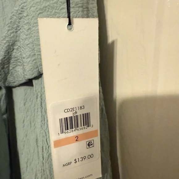 Calvin Klein woman’s size 2 romper light green stretch lightweight- NWT - Picture 4 of 6